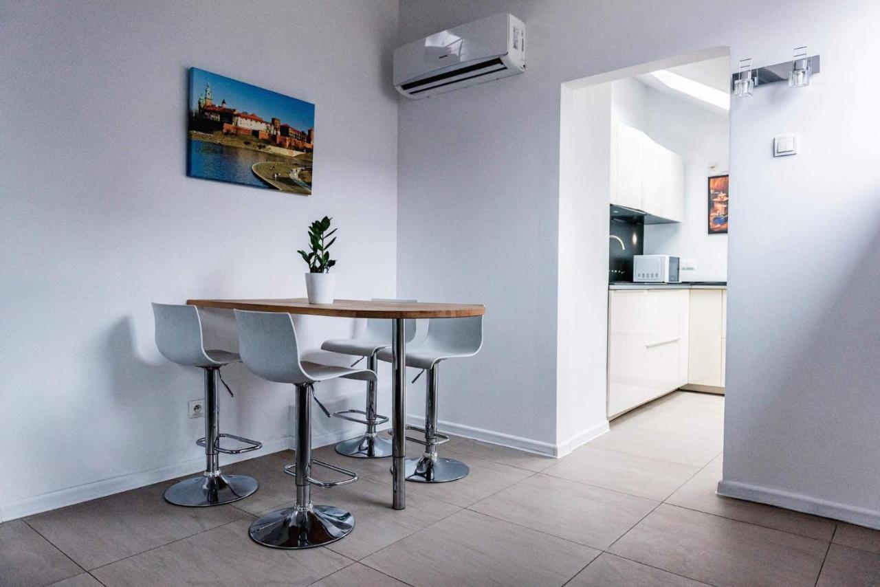 Mk Apartment 60M2 Friends&Family คราคูฟ ภายนอก รูปภาพ